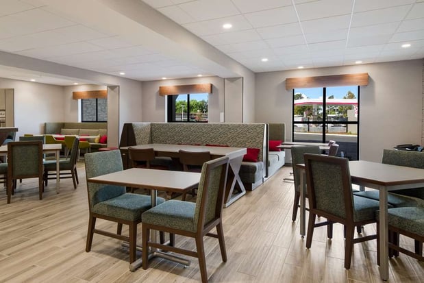 Images Hampton Inn Concord