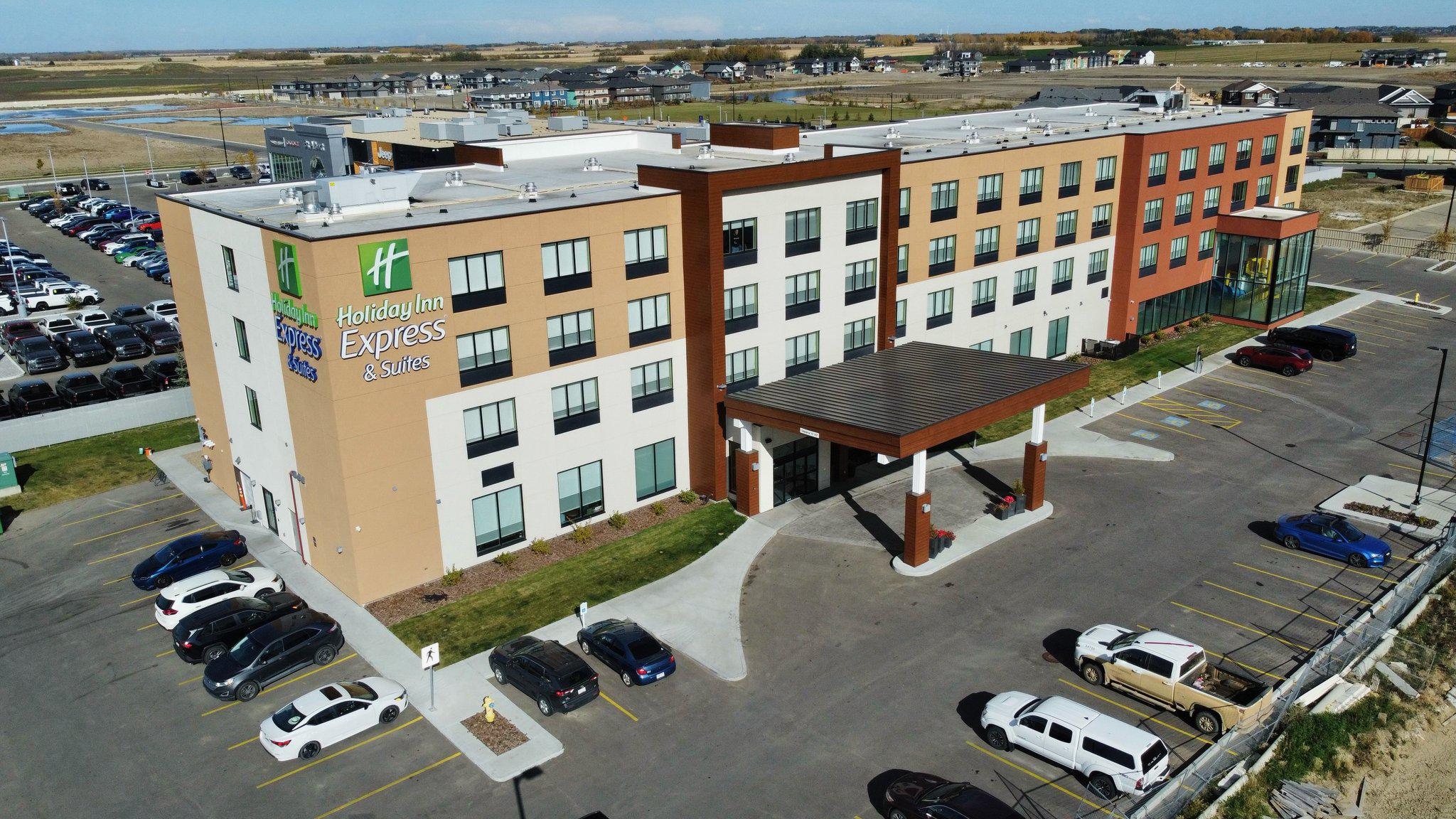 Images Holiday Inn Express & Suites Edmonton N - St. Albert, an IHG Hotel