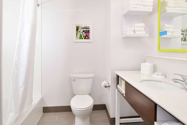 Images Hampton Inn & Suites St. Paul Oakdale/Woodbury