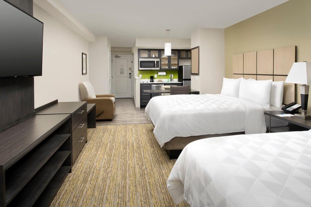 Images Candlewood Suites Alexandria West by IHG