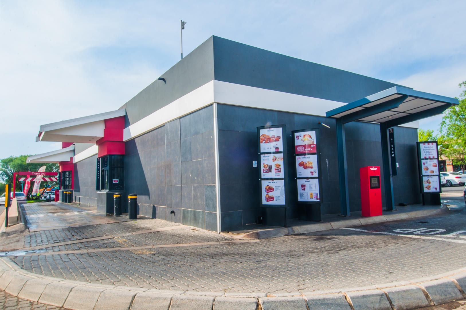 KFC Springs Gate - RESTAURANTS, RESTAURANTS: FAST FOOD AND SELF-SERVICE ...