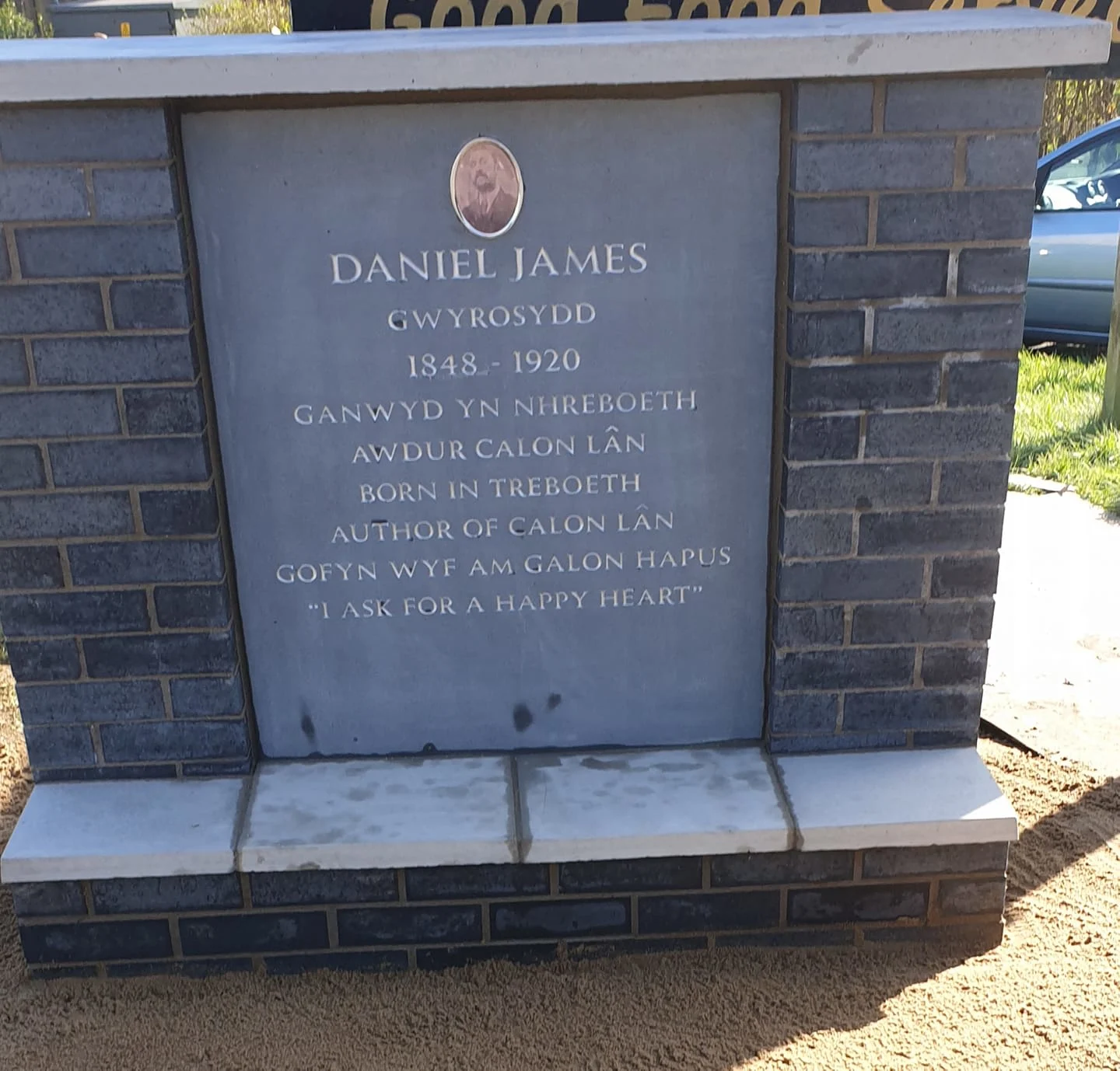 Images Harold Davies Monumental Masons Ltd