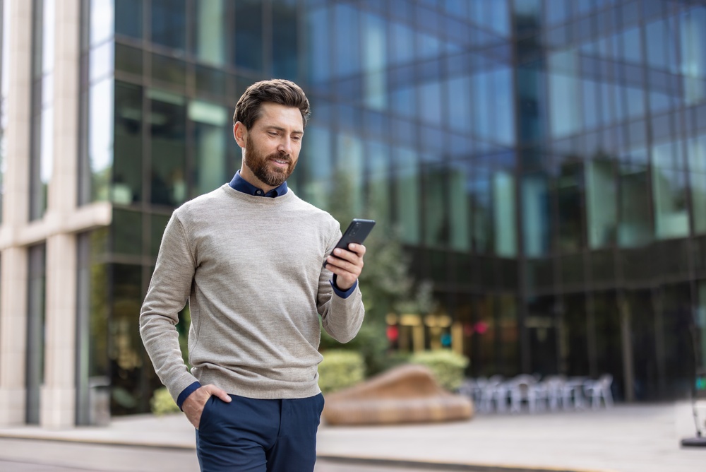 Many businesses rely on referrals from current customers to get them new ones. But what happens when those referrals search for you online? What do they see? Are you creating the right perception for winning new business? If you want to make a stronger first impression with reviews, photos, and posts, connect with Signal Digital Marketing.
