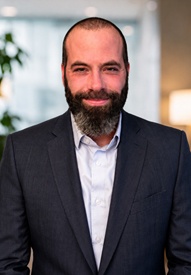 Michael Grove headshot