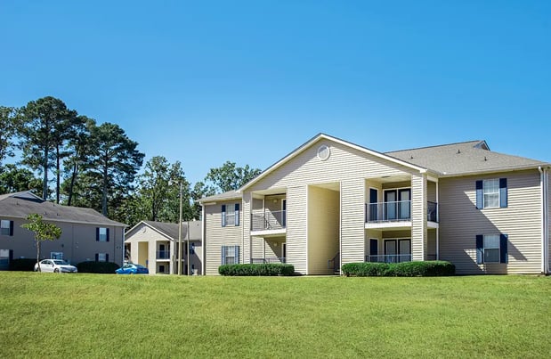 Images Grand at Pearl Apartments