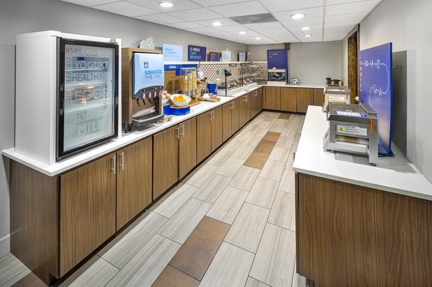 Images Holiday Inn Express & Suites Atlanta Downtown by IHG