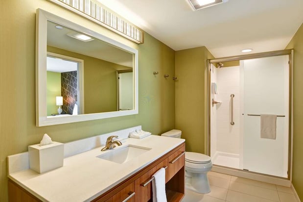 Images Home2 Suites by Hilton Green Bay