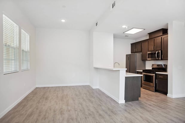 Images Arrive at Rancho Belago