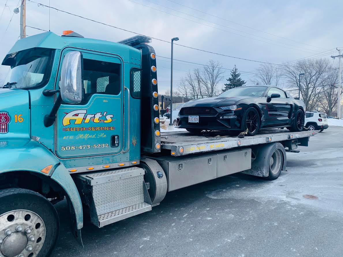 Art's Towing Inc Photo