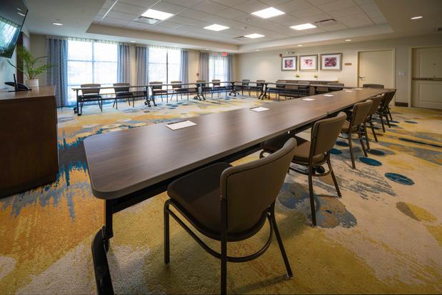 Images Staybridge Suites Summerville - Charleston Area by IHG