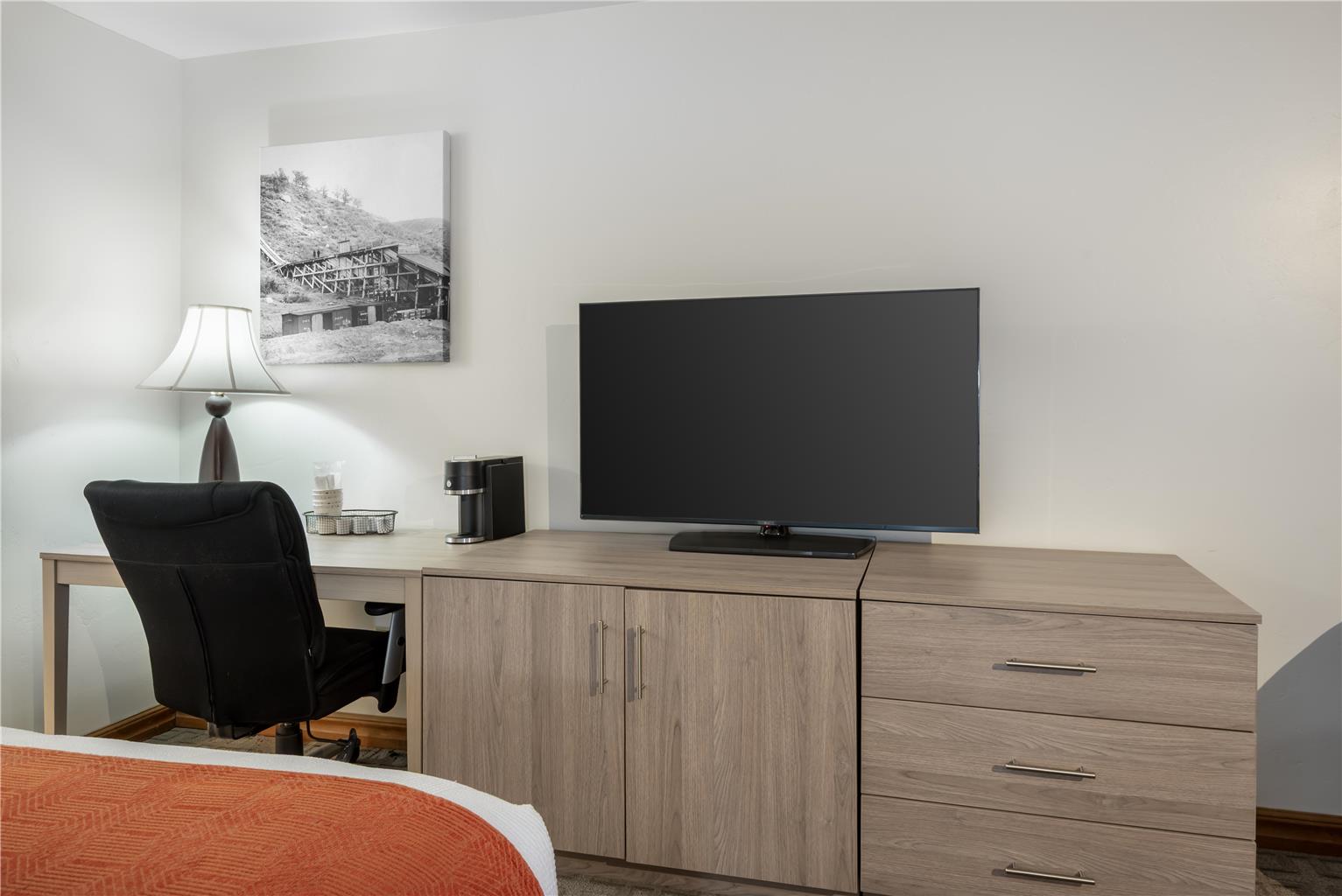 Double Queen Room