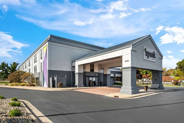 Images Spark by Hilton Stevensville