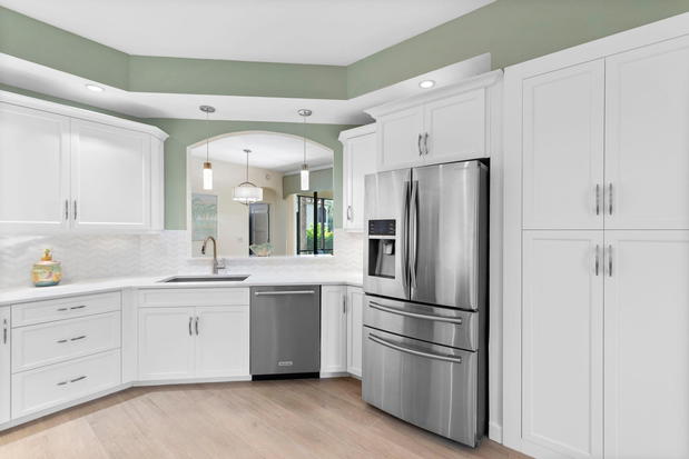 Images Melinda Gunther, REALTOR | Gunther Group - Premier Sotheby's International Realty