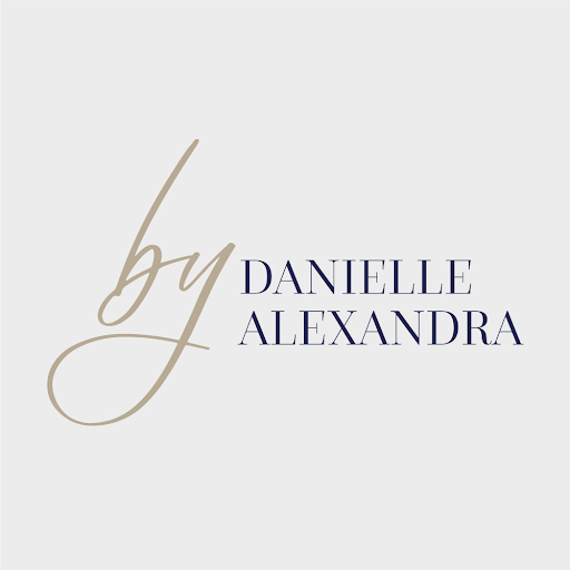 By Danielle Alexandra - Hair Extension Courses UK Logo