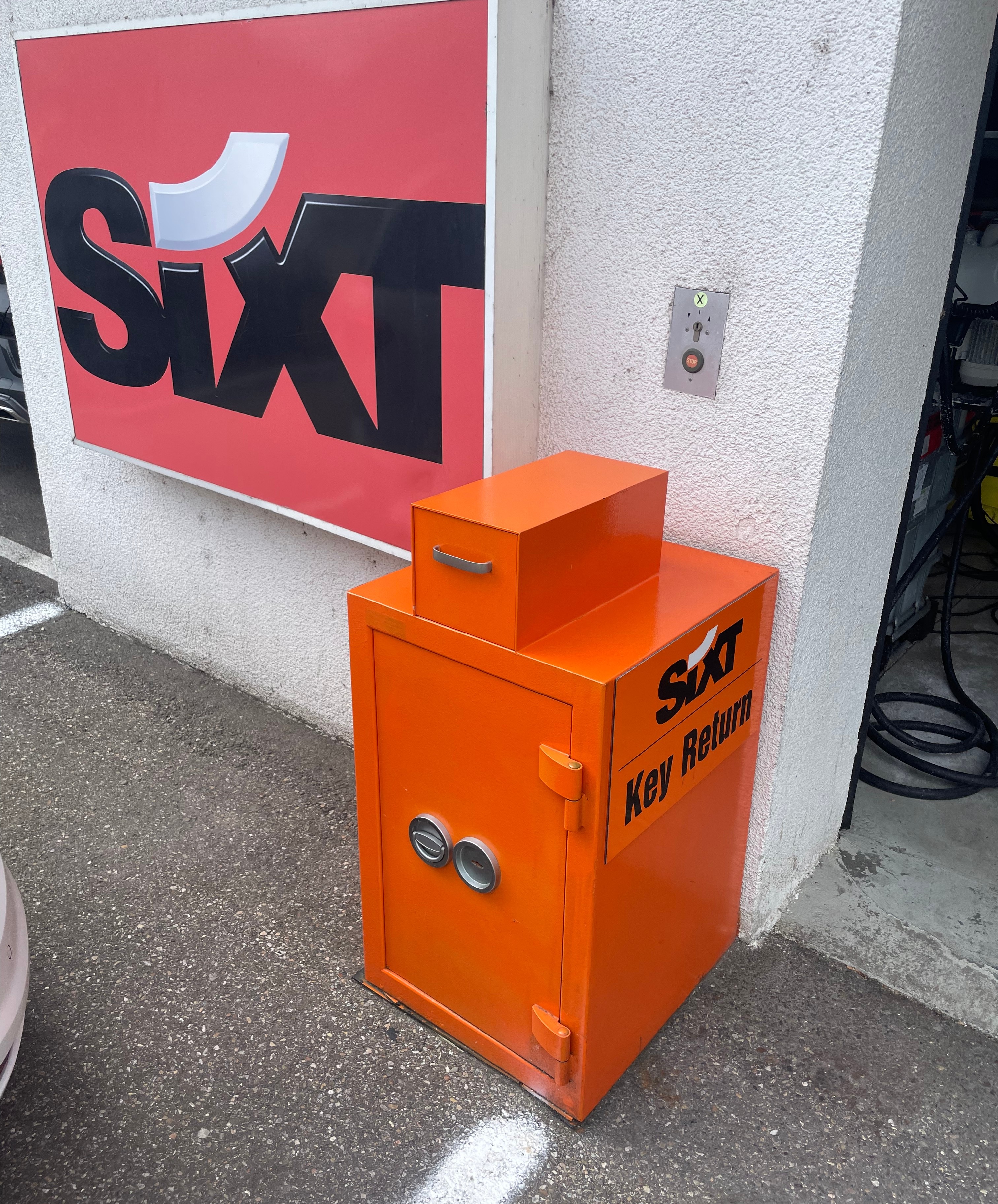 SIXT Autovermietung Esslingen am Neckar, Weilstr. 227 in Esslingen am Neckar