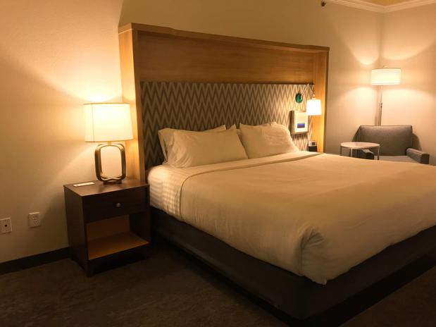 Images Holiday Inn & Suites McKinney - N Allen by IHG