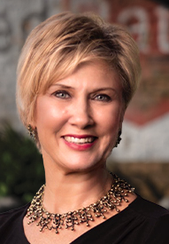 Beth Courtney Loan officer headshot