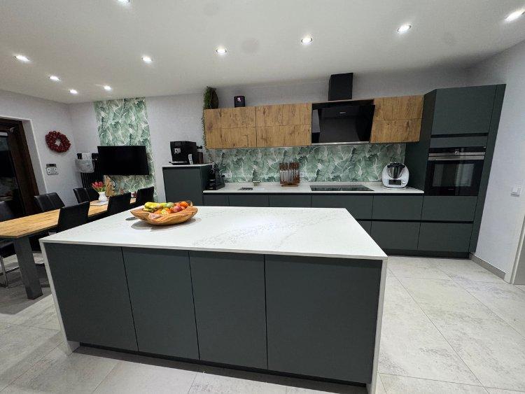 Lieblingsküchen Rostock - aH-Küchen GmbH, Warnowufer 60A in Rostock