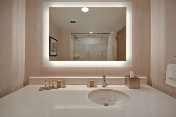 Images DoubleTree by Hilton St. Louis Airport