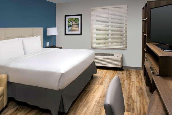 Images WoodSpring Suites South Plainfield