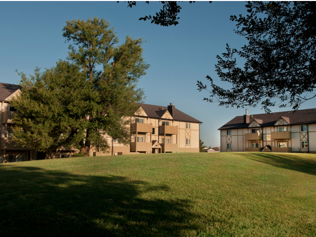 Farmington Place Apartments