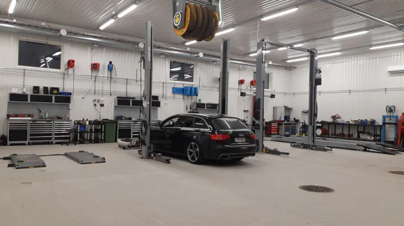 Images Päijät-Hämeen N! Autohuolto Oy