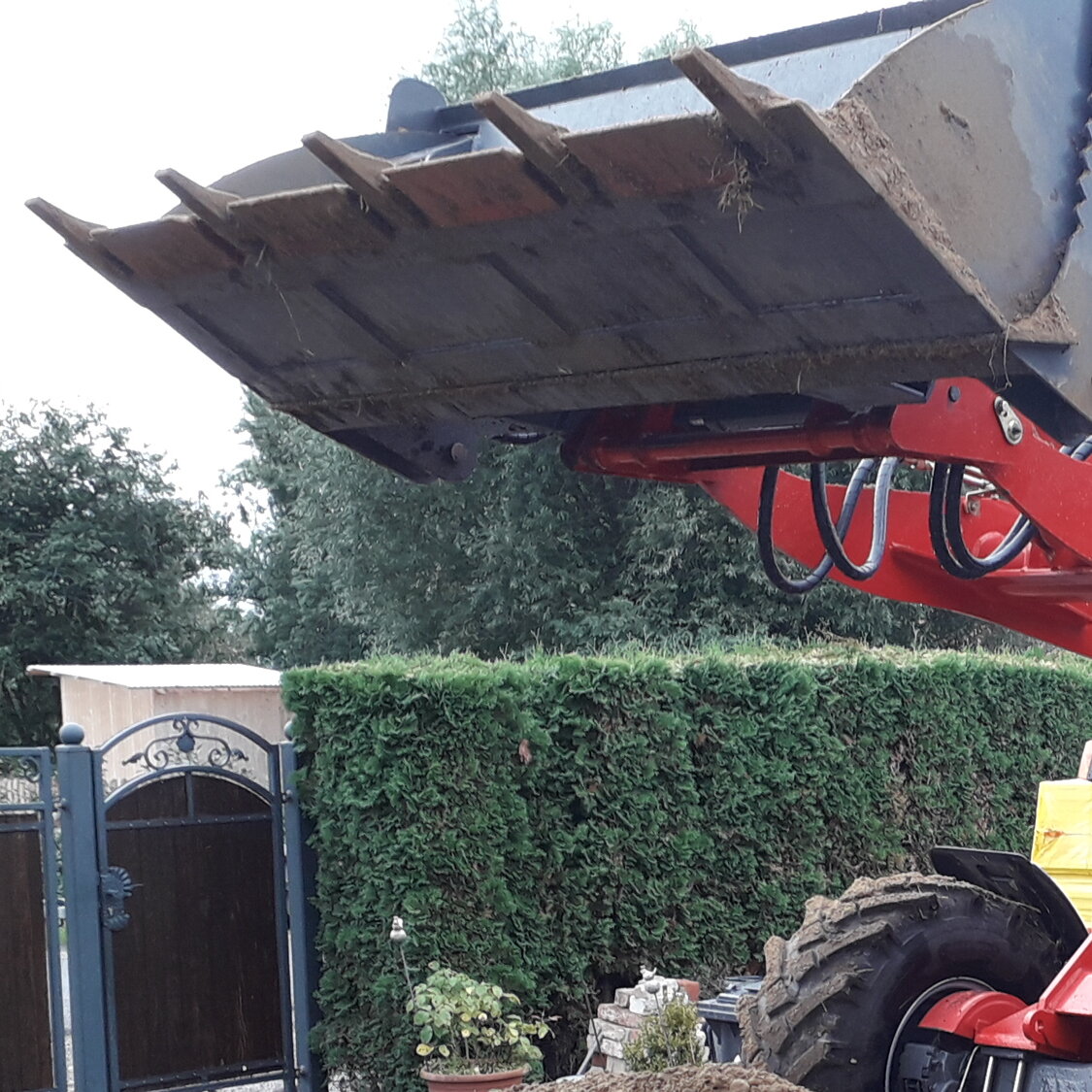 Baumaschinenverleih / Pflasterbau Kaulmann, Vermietung von Minibagger, Microbagger, Rüttelplatten, Grabenstampfer, Friedenstraße 1 in Wegeleben