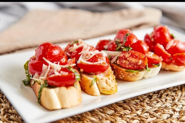 Images Fellini Newtown Square 