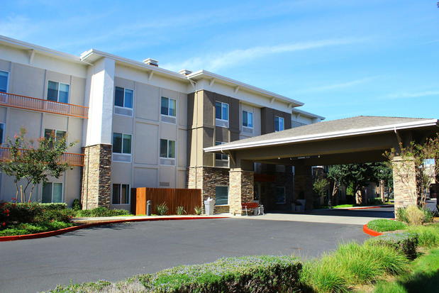 Images Holiday Inn Express & Suites Napa Valley-American Canyon, an IHG Hotel