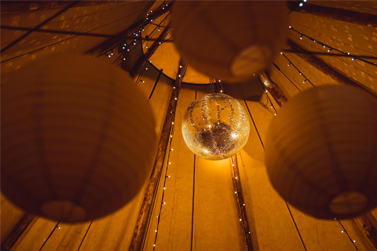 Wedding Tipi details
