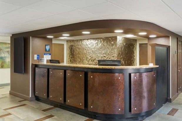 Images Best Western Plus Executive Hotel
