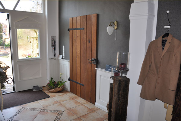 Tischlerei Springhirsch Inh. Ole Kohn, Itzehoer Chaussee 3 in Brinjahe