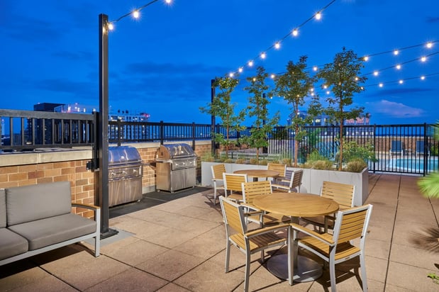 Images Meridian at Ballston Commons
