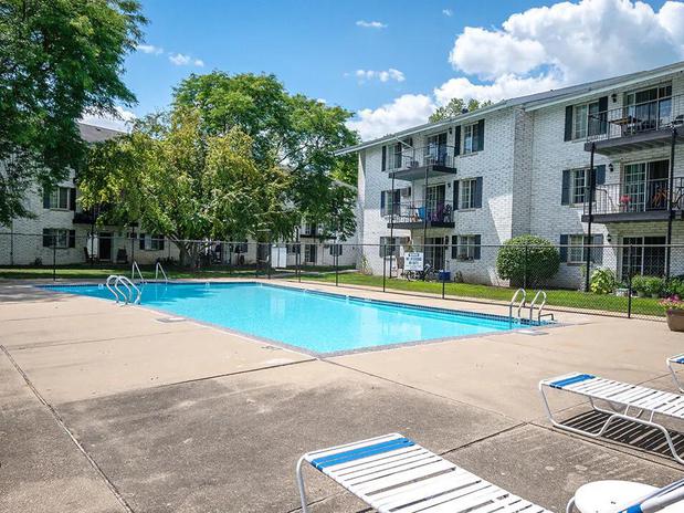 Images Rivers Edge Apartments