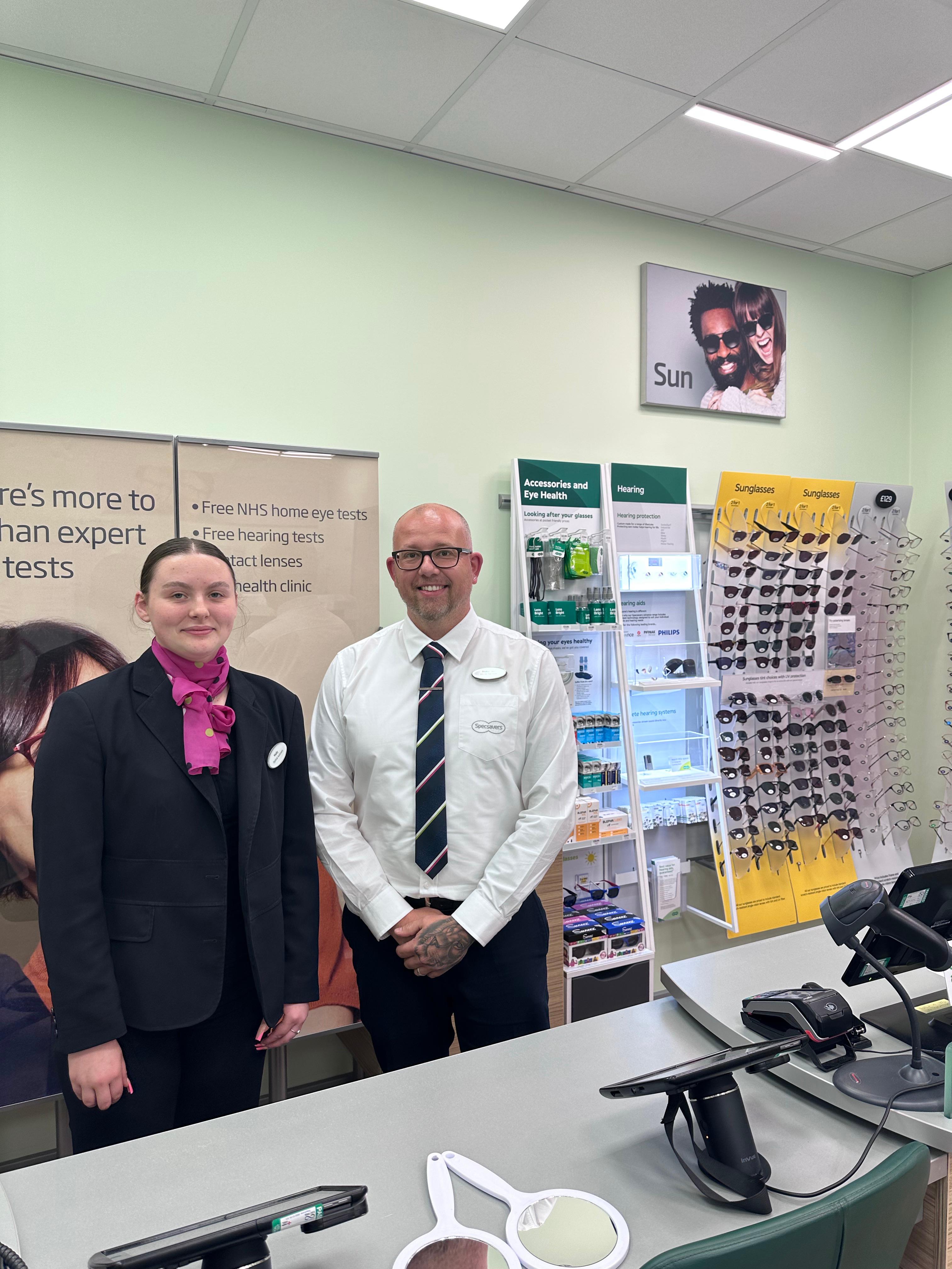 Specsavers Opticians and Audiologists - Archer Road Specsavers Opticians and Audiologists - Archer Road Sheffield 01142 367143