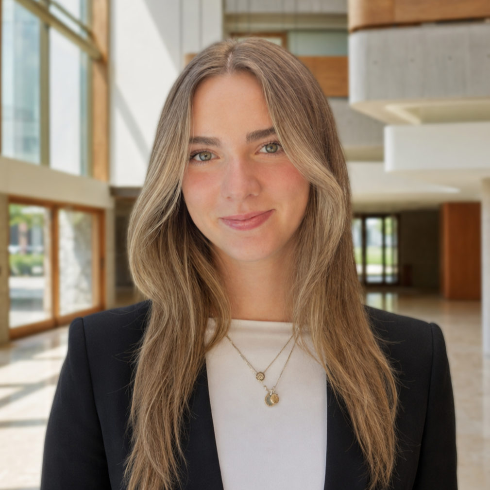 Headshot of Emma Yurchuk.