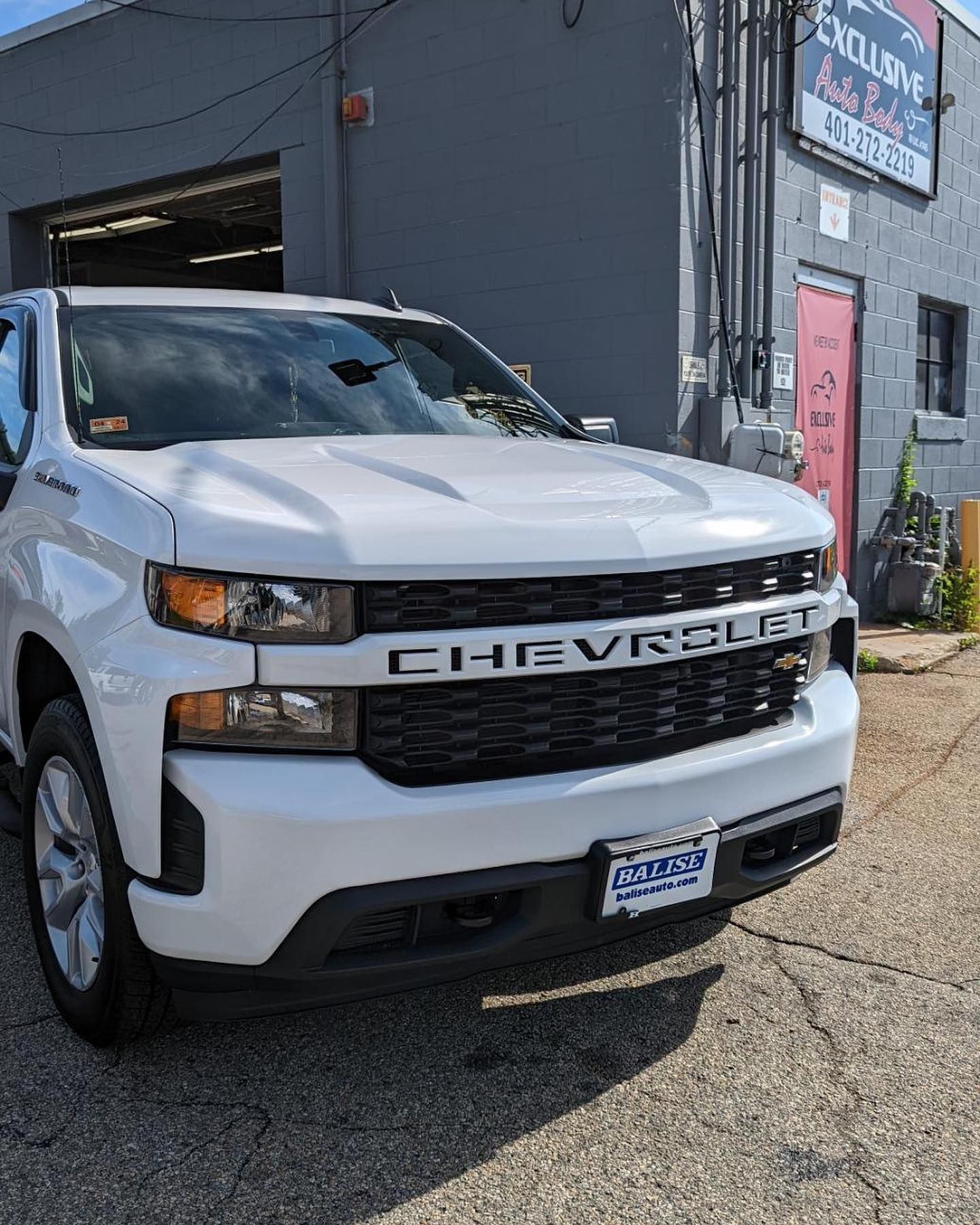 Exclusive Auto Body, LLC Image