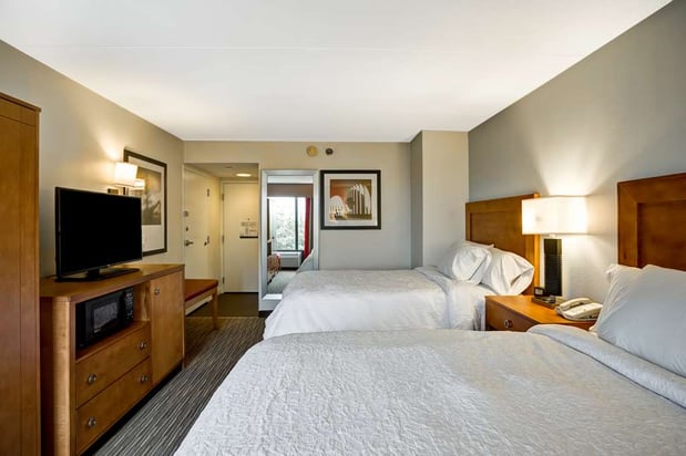 Images Hampton Inn Norfolk-Naval Base