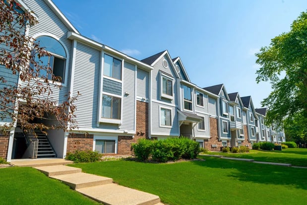 Images Windmill Lakes Apartments