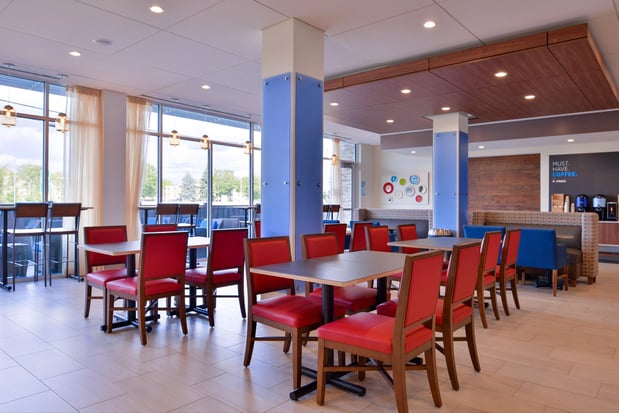 Images Holiday Inn Express & Suites Mall of America - Msp Airport by IHG