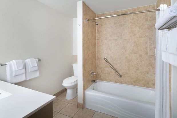 Images Best Western Red Hills