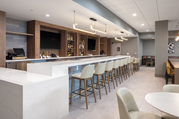 Images Holiday Inn & Suites Monterey Park - Los Angeles by IHG