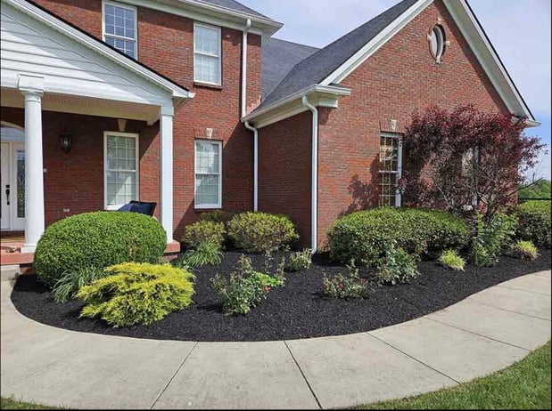 Images Palisades Lawn & Land Services
