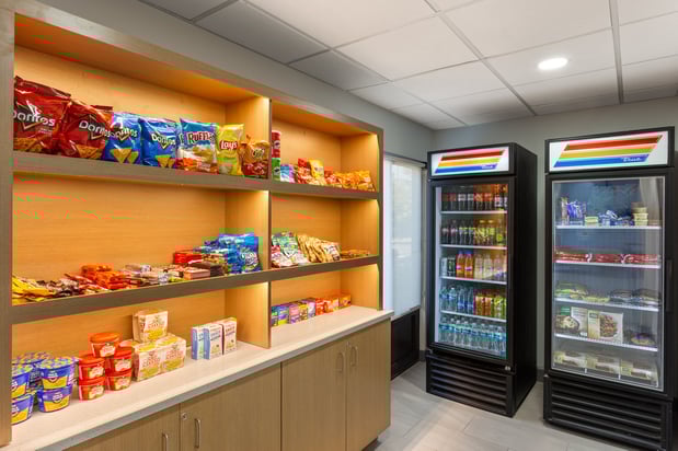 Images Holiday Inn Express & Suites Tampa Airport by IHG