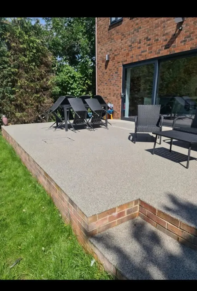 Images DH Landscaping & Building SVCS