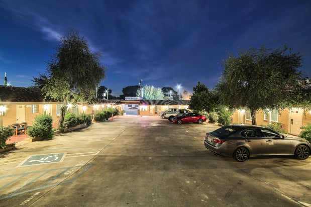 Images El Patio Inn