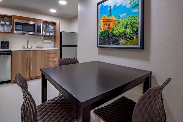 Images Home2 Suites by Hilton Omaha I-80 at 72nd Street