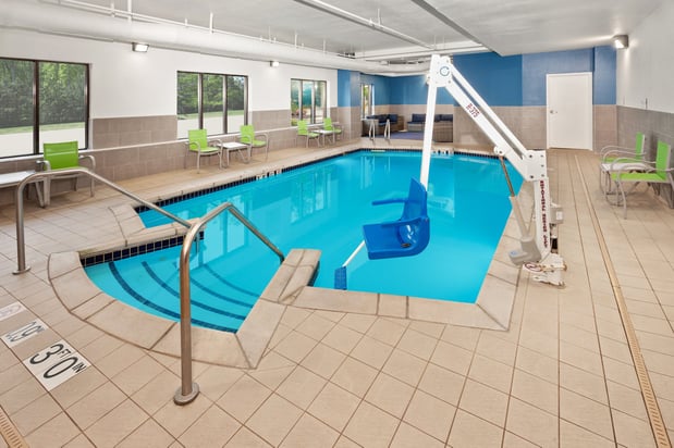 Images Holiday Inn Express & Suites Chicago West-O'Hare Arpt Area by IHG