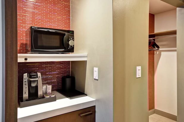 Images Hilton Garden Inn Lansing West