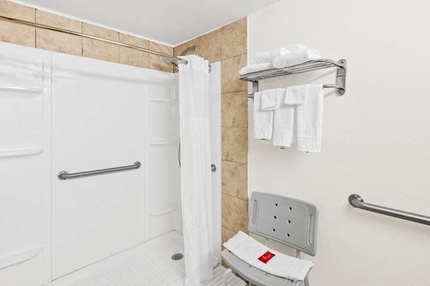 Images SureStay Plus by Best Western Lubbock Medical Center